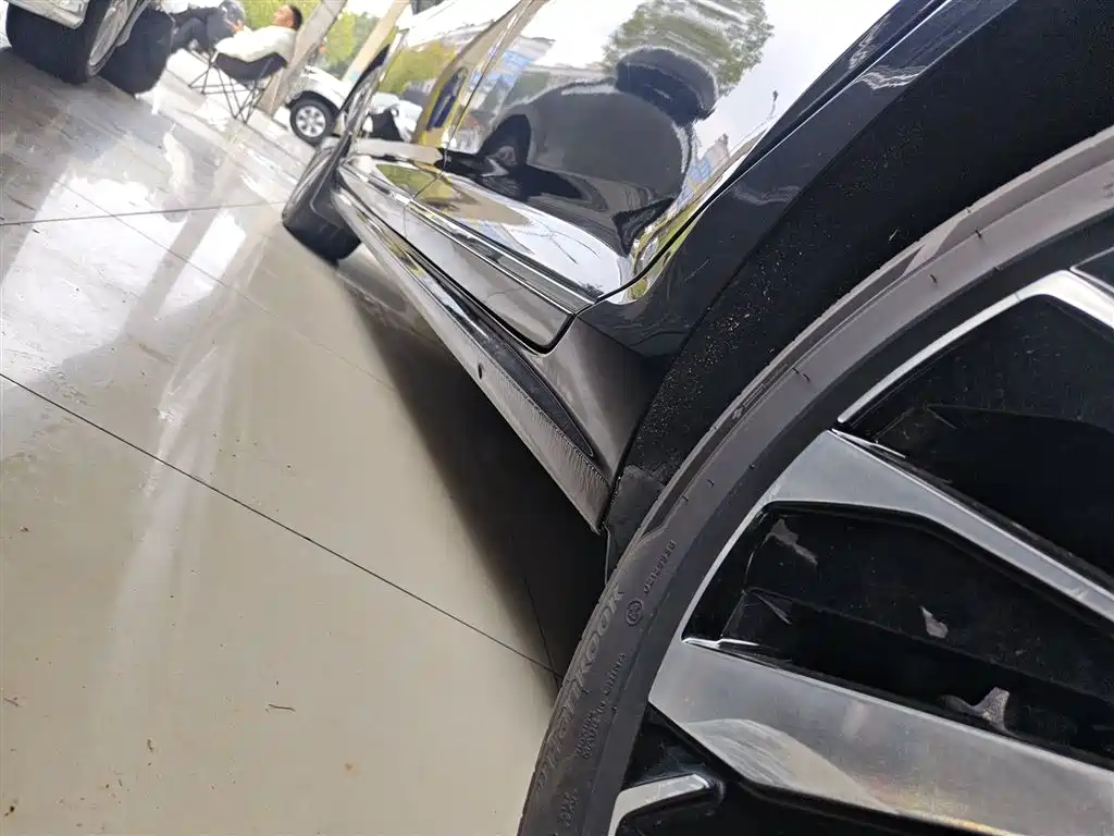 Volkswagen Passat 2025 Outstanding 380TSI Dragon Soaring Edition фото 22