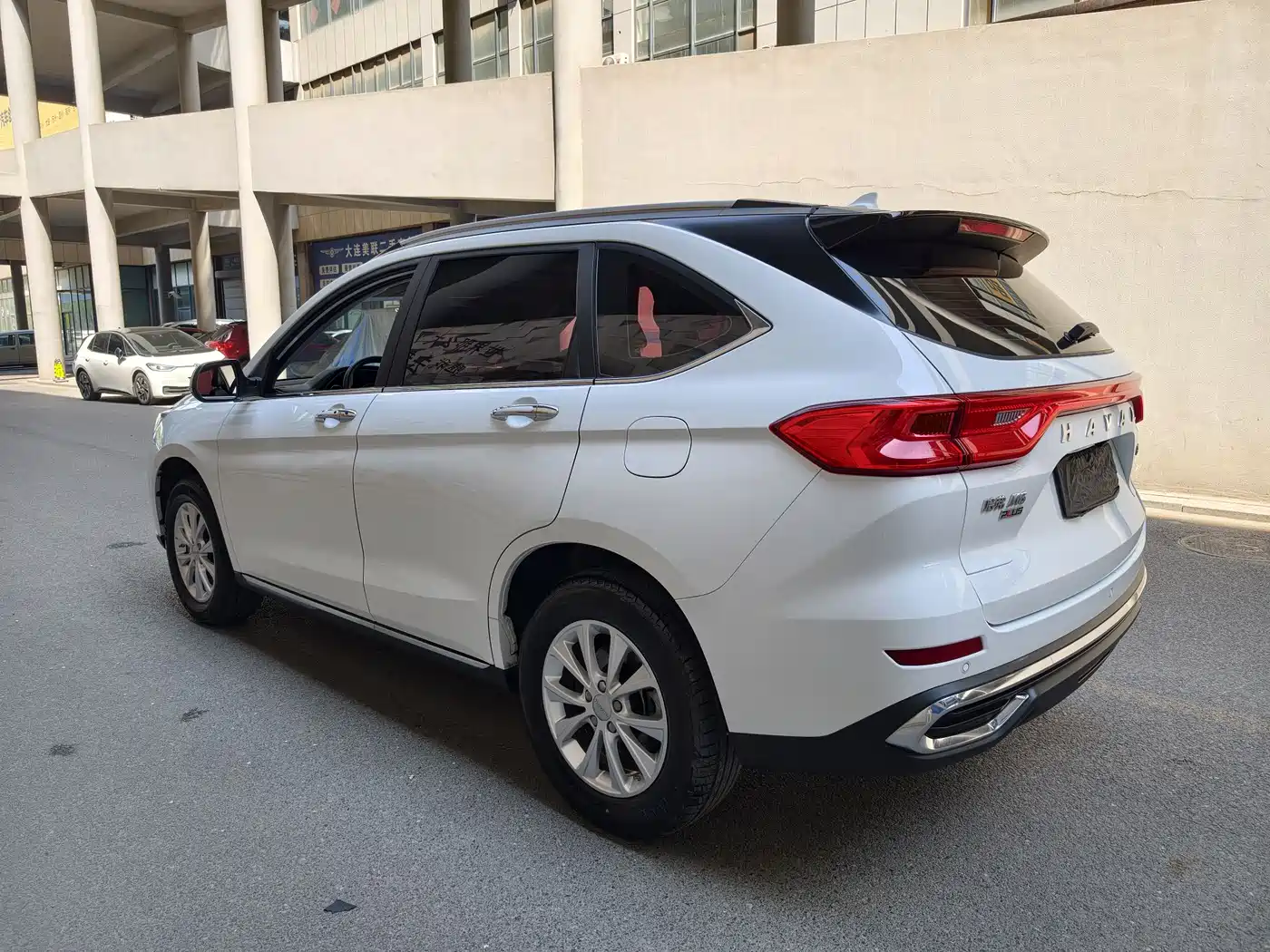 Haval M6 2021 PLUS 1.5T DCT Luxury Smart Connect фото 12
