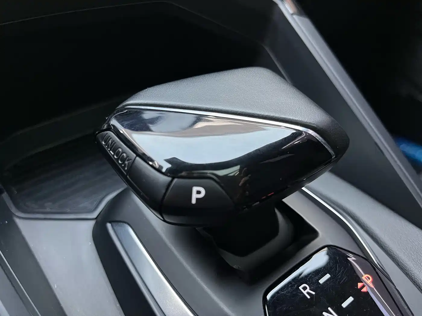 Lynk & Co 06 2023 Remix 1.5T Power Pro фото 30
