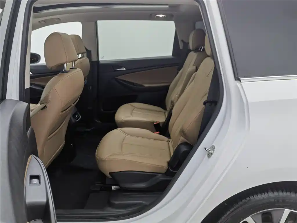 Buick GL6 2021 323T Mild Hybrid Connected Premium Trim фото 15