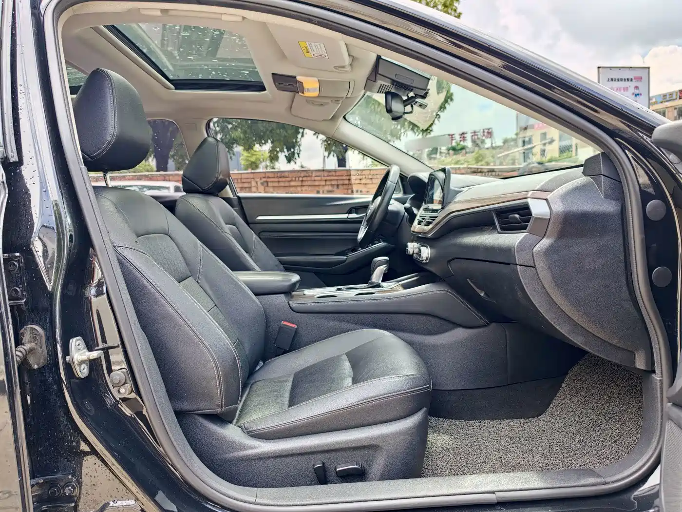 Фото 6 - Nissan Teana