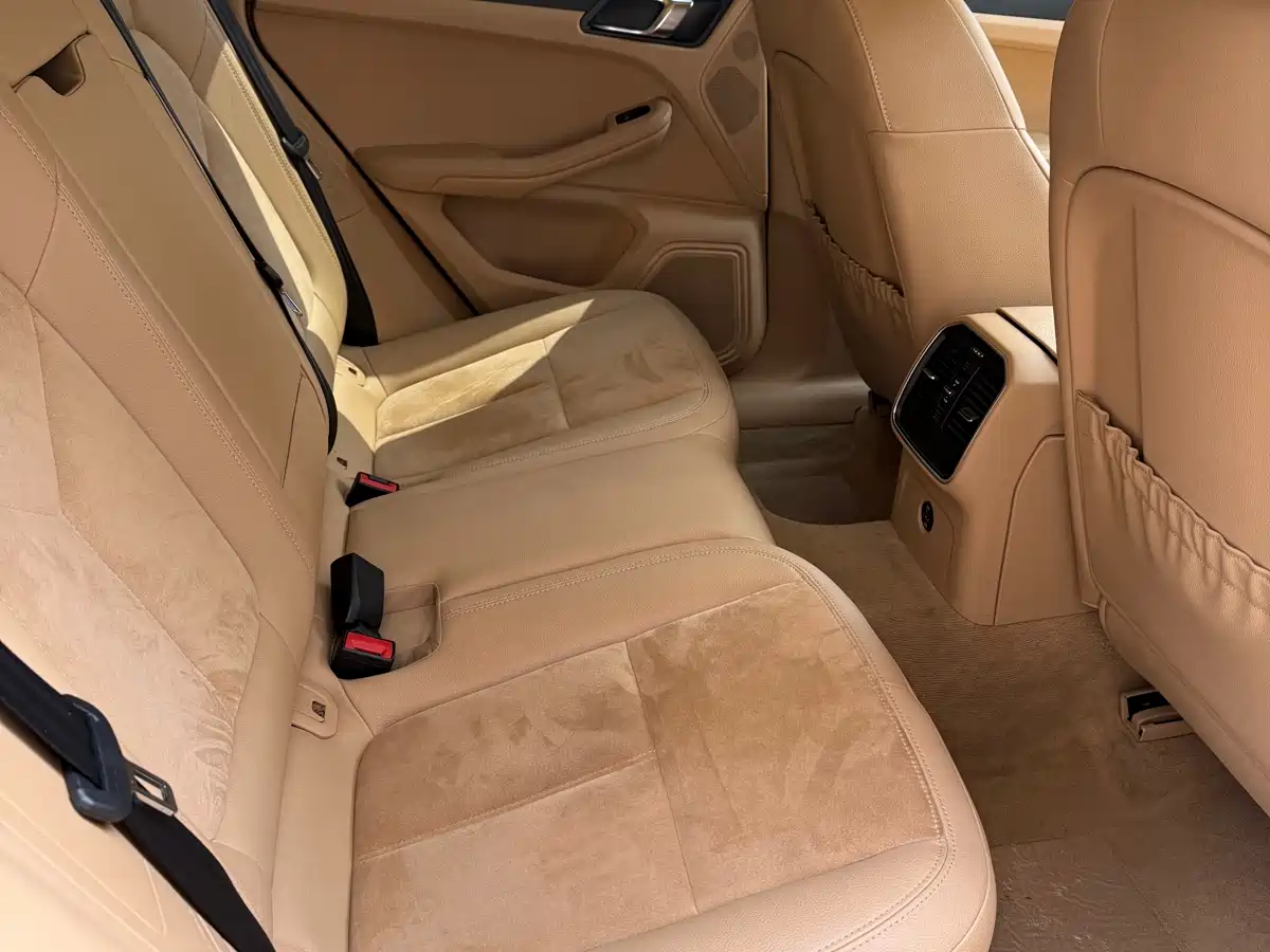 Porsche Macan 2017 Macan 2.0T фото 11
