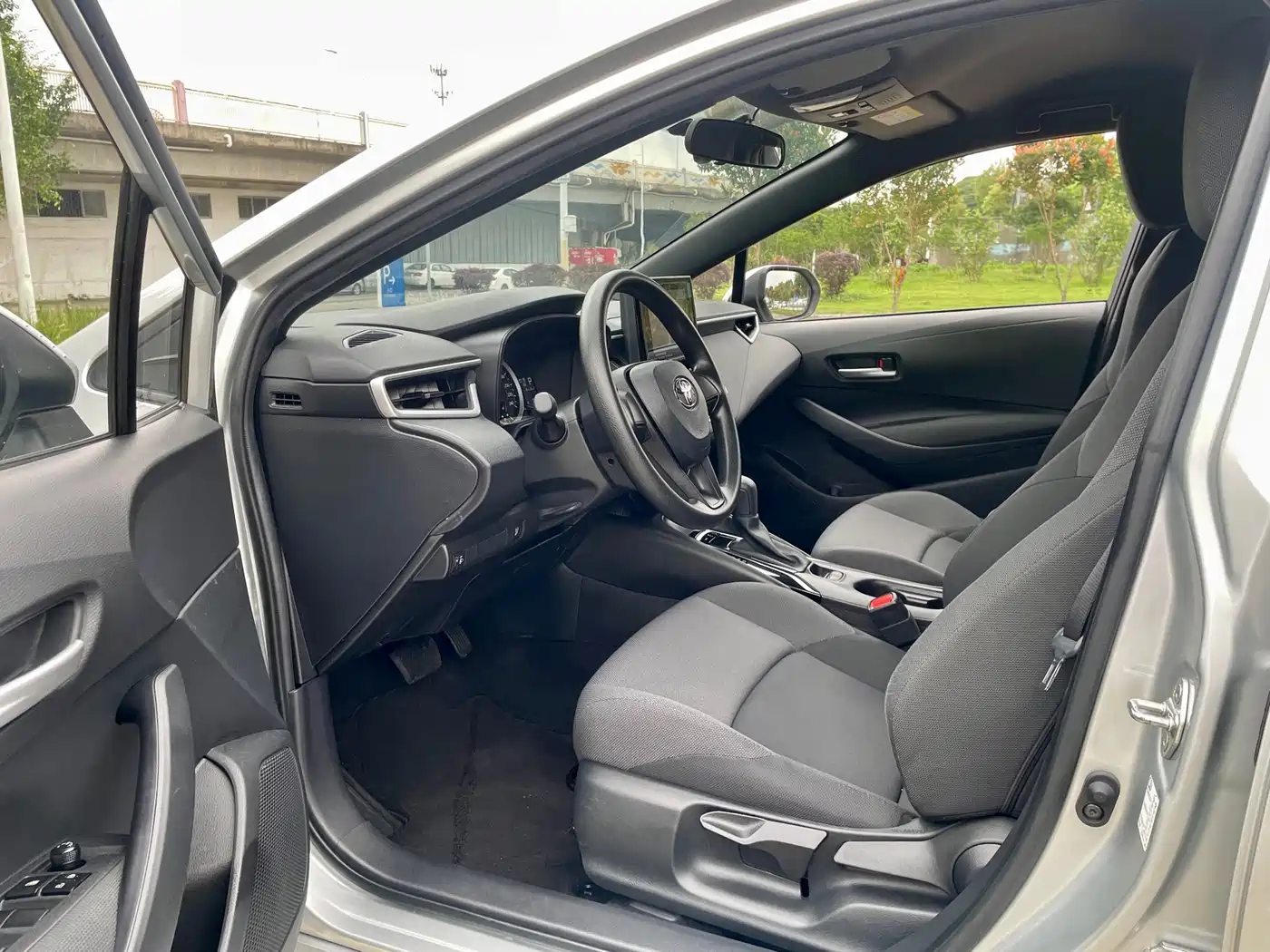 Toyota Levin 2021 185T CVT Progressive Edition фото 5