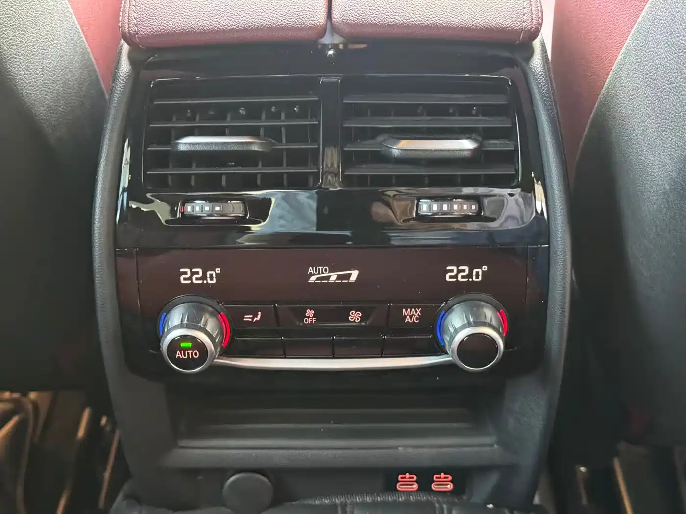 BMW 5 Series 2022 530Li Exclusive M Sport Package фото 16
