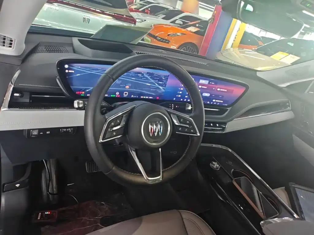 Buick E5 2024 2023 Premium Standard Range Edition