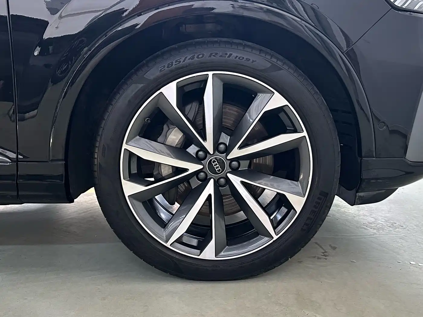 Audi Q7 2023 55 TFSI quattro S line Sport фото 17