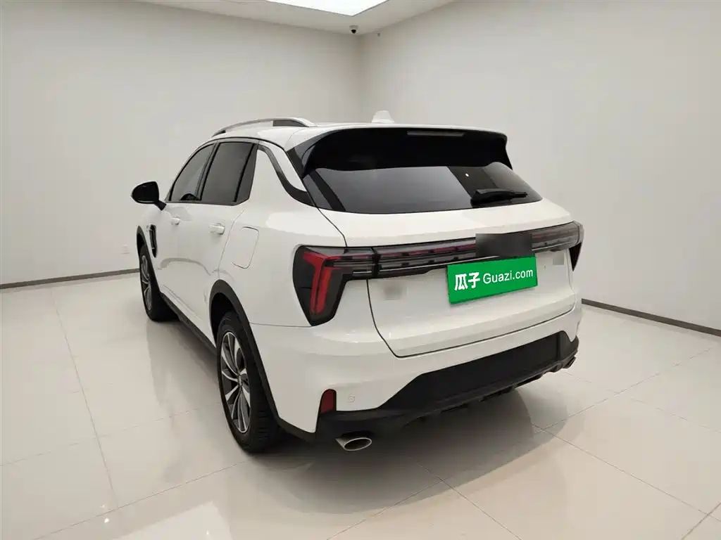 Lynk & Co 01 2023 2.0TD 2WD Asian Games Edition фото 9
