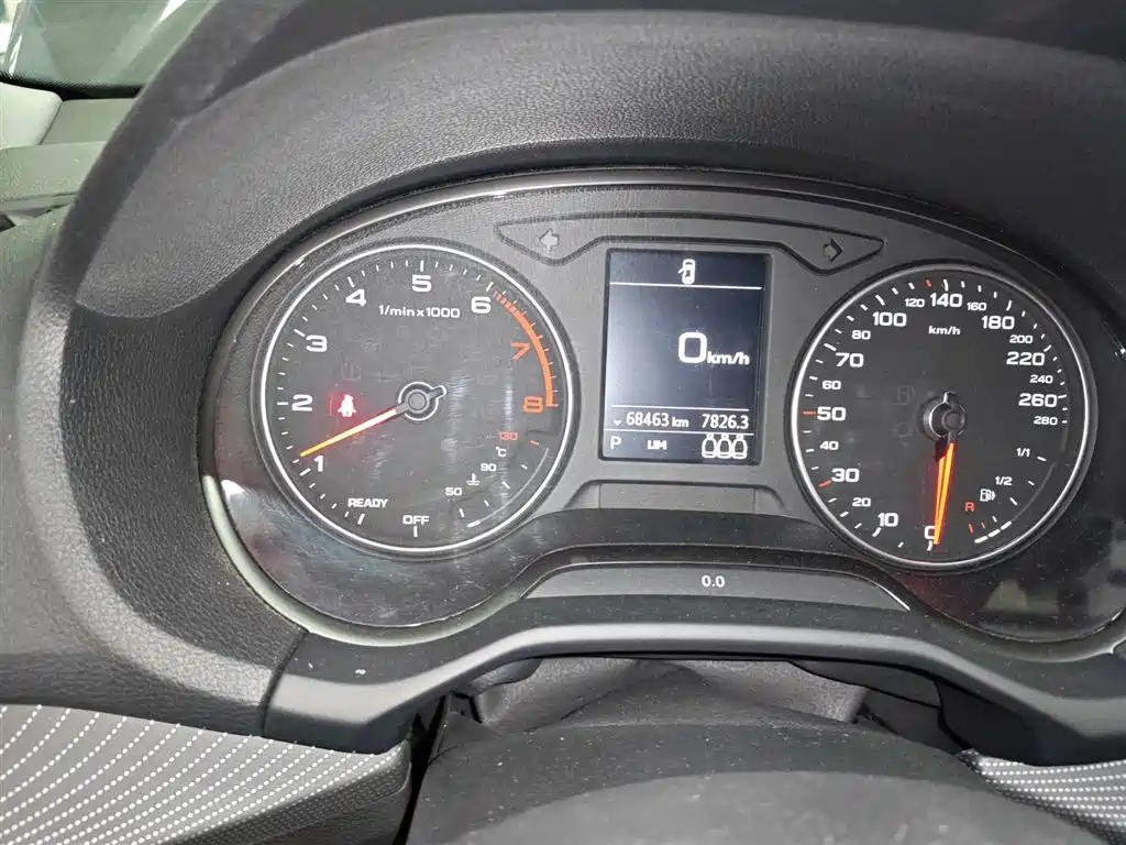 Audi Q2L 2018 35 TFSI Launch Exclusive Edition China VI фото 12
