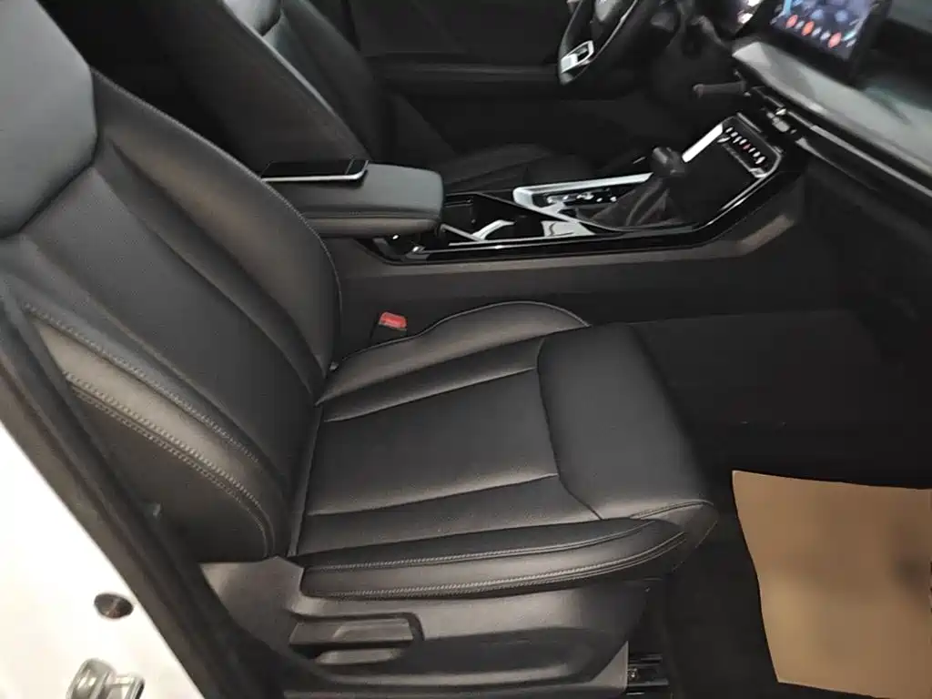 Wuling Motors Wuling Xingchen 2023 2021 1.5T CVT Starlight Edition