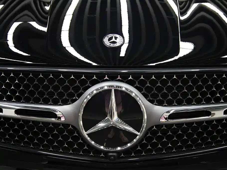 Mercedes-Benz GLC 2025 Model Year GLC 260 L 4MATIC Luxury фото 10