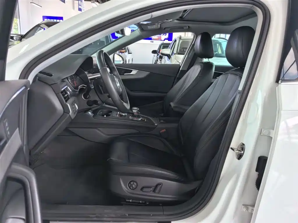 Audi A4L 2018 30th Anniversary 40 TFSI Progressive фото 15