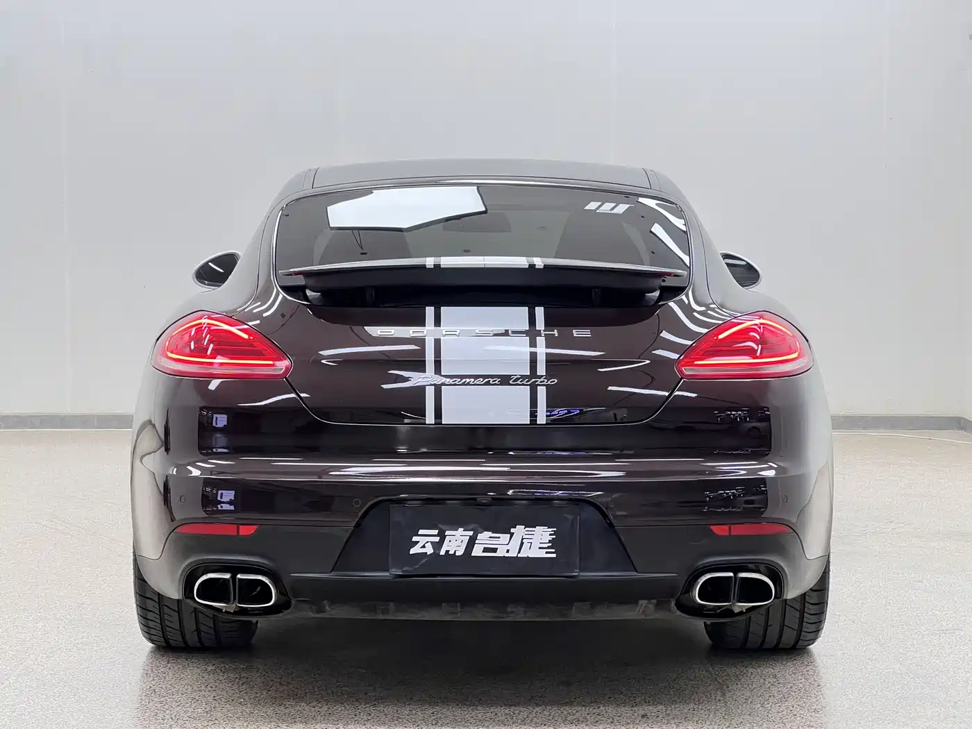 Porsche Panamera 2014 Panamera 3.0T фото 6