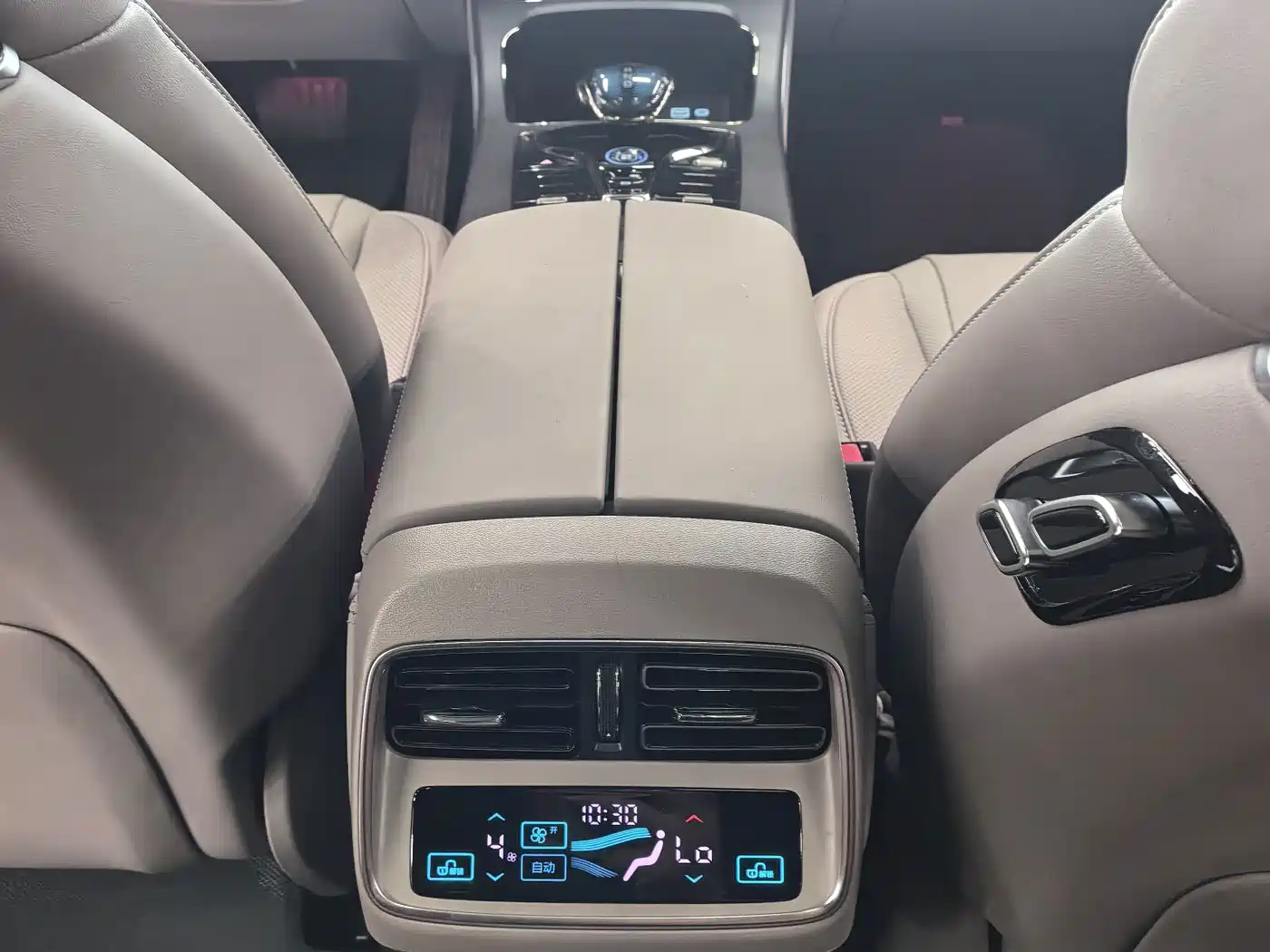 BYD Han 2025 2025 DM-i Smart Driving Edition 125KM LiDAR Flagship