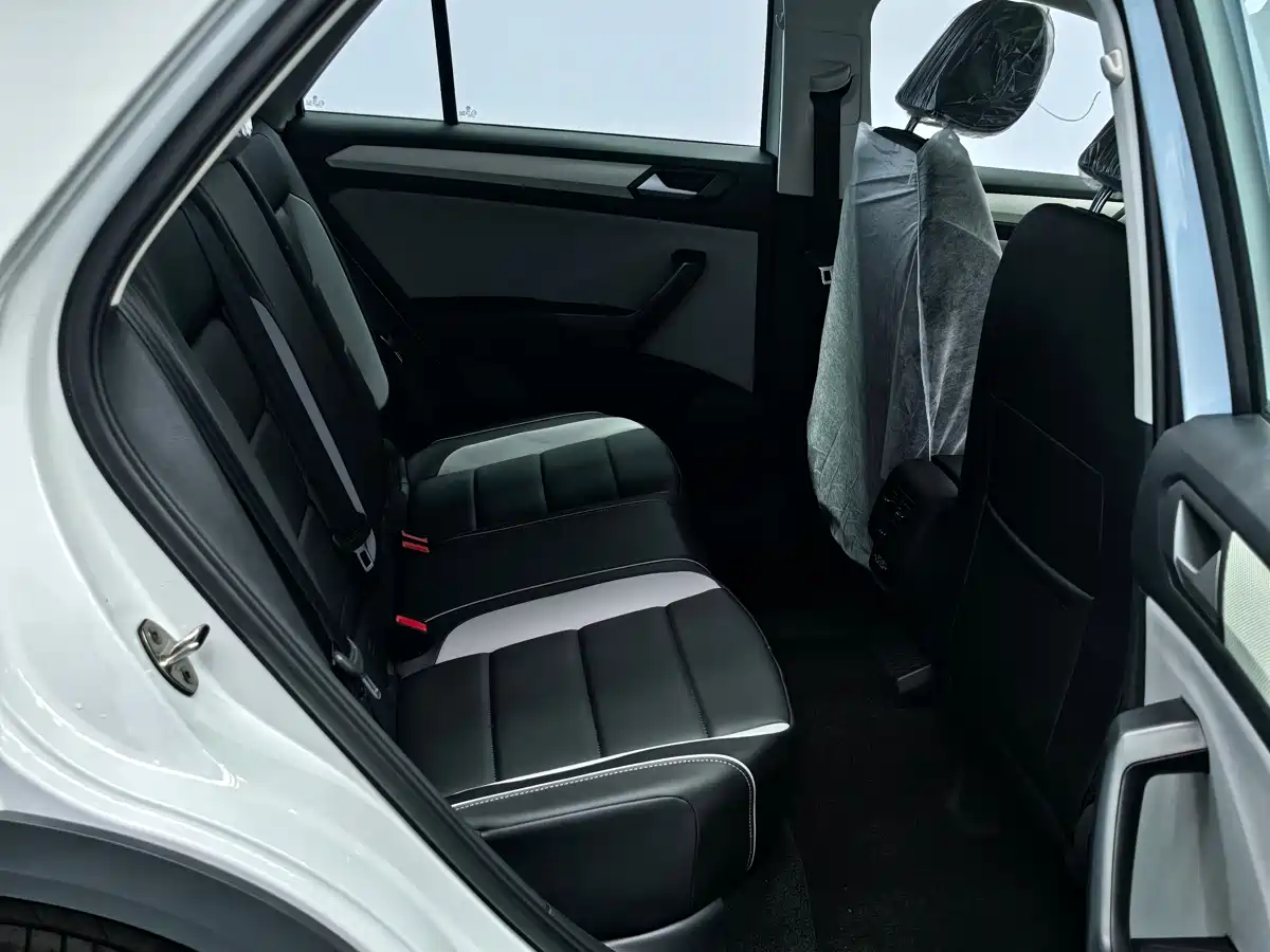 Volkswagen T-ROC 2026 280TSI DSG 2WD Time Edition фото 21