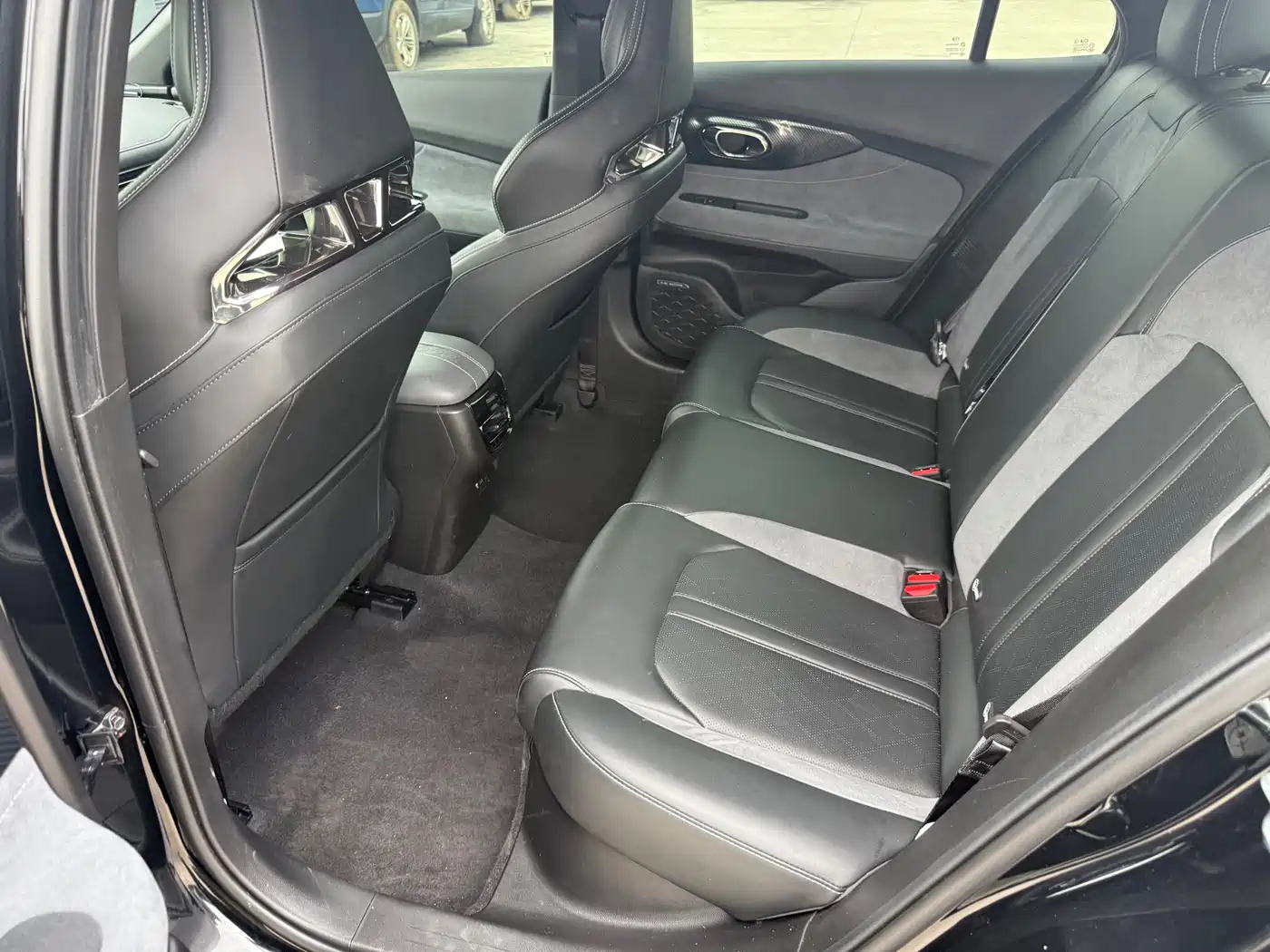 GAC Trumpchi Trumpchi Emkoo 2023 400T Automatic R PRO фото 14