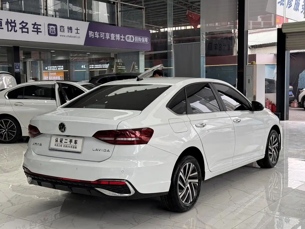 Volkswagen Lavida 2024 Model 1.5L Automatic Starlight 5 Million Edition фото 9