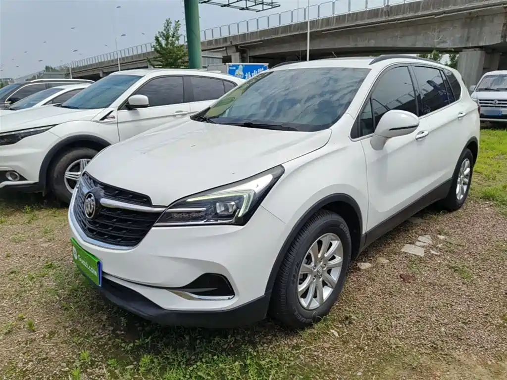 Buick Envision Plus 2020 20T FWD Leading