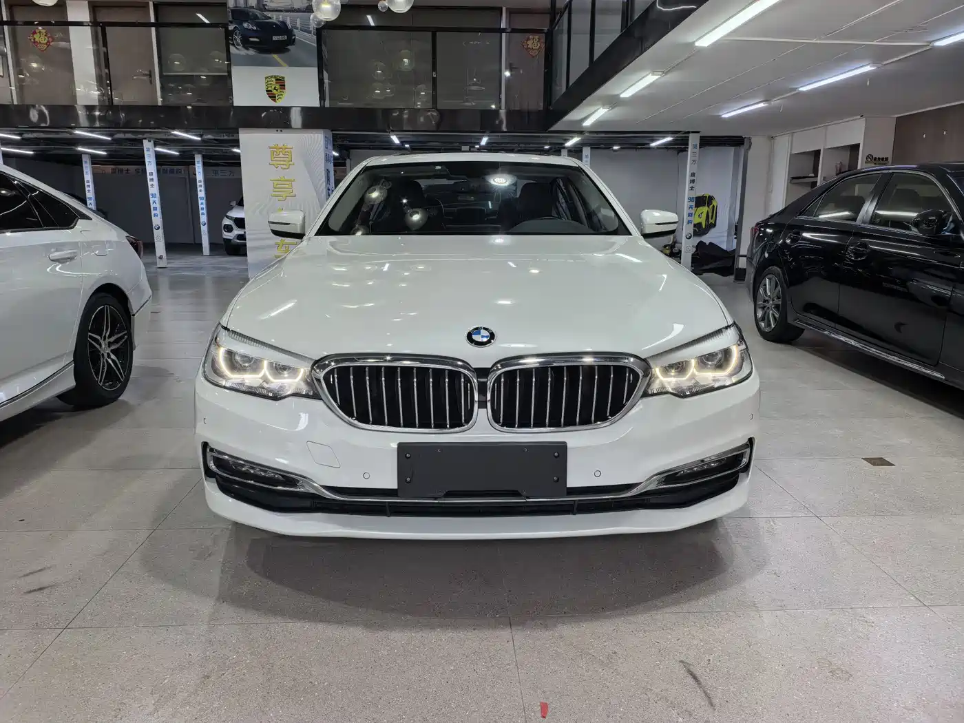 BMW 5 Series 2018 Facelift 530Li Leading Luxury Package фото 2