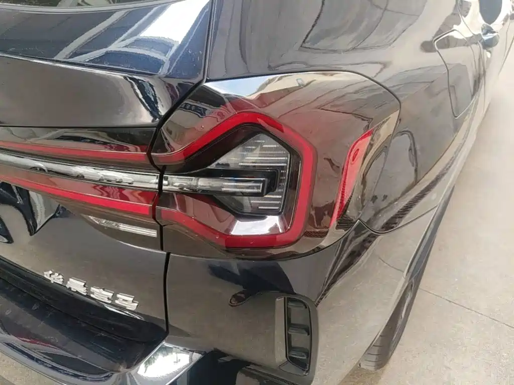 BMW iX3 2025 2024 Leading Edition