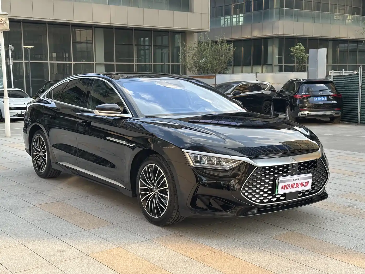 BYD Han 2022 DM-i 121KM Premium Edition фото 12