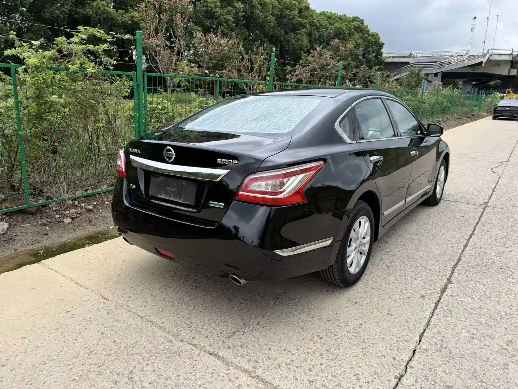 Photo 13 - Nissan Teana