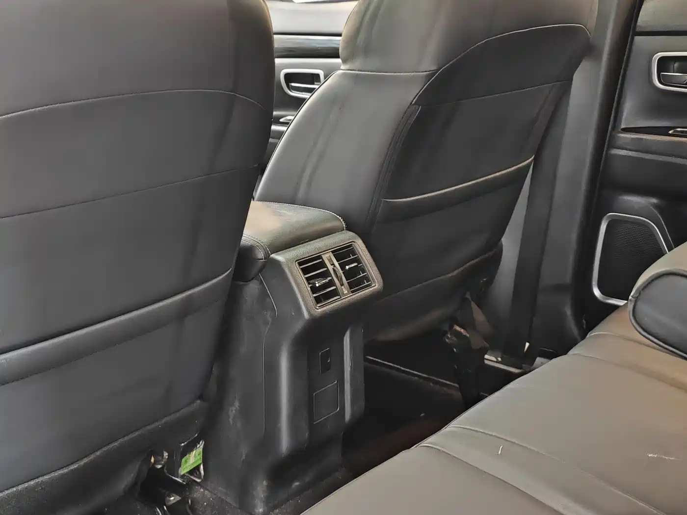 Mitsubishi Outlander 2019 2.0L 2WD Enjoy 5-Seater China VI фото 24