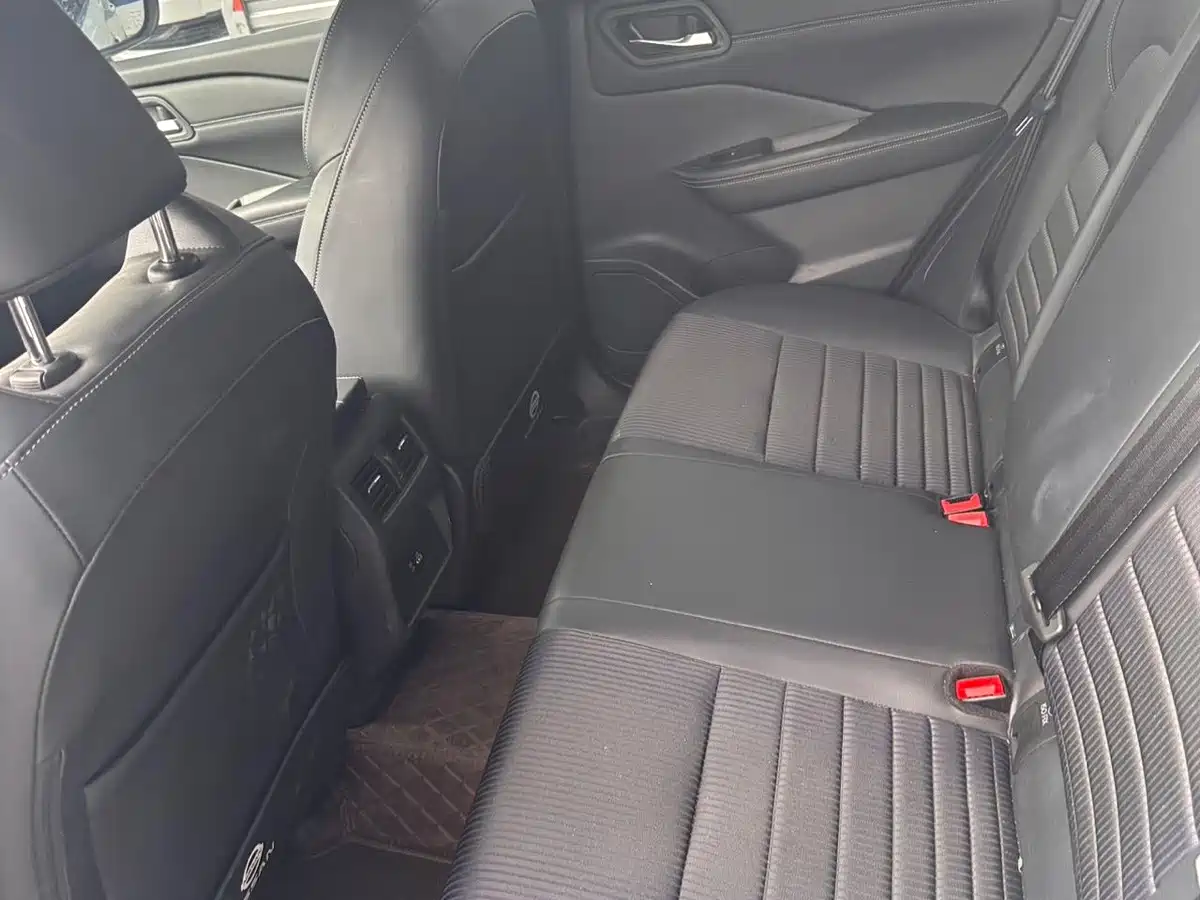 Nissan Qashqai 2023 Model 1.3T CVT Luxury Edition 9
