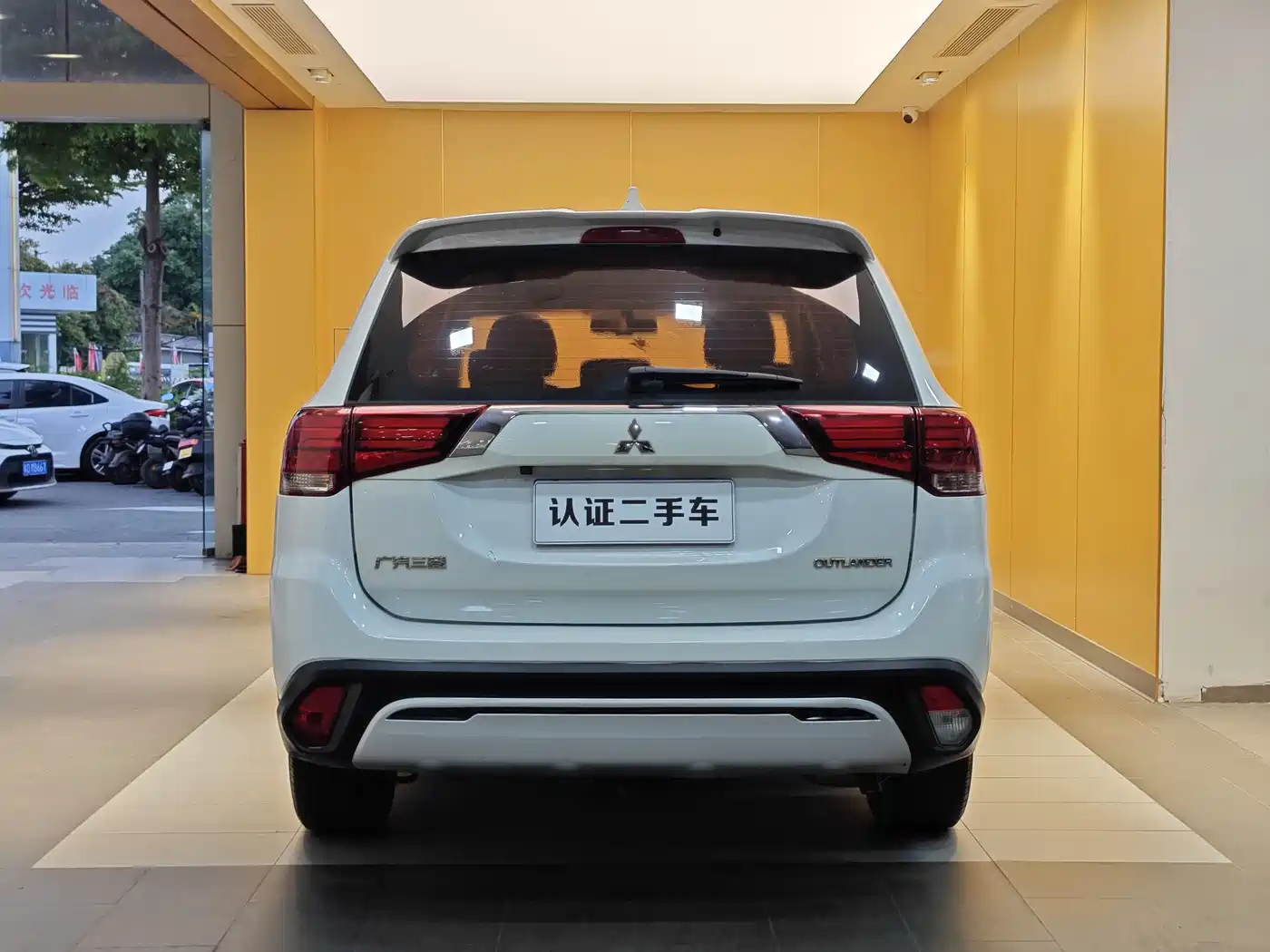 Mitsubishi Outlander 2019 2.0L 2WD Enjoy 5-Seater China VI фото 29