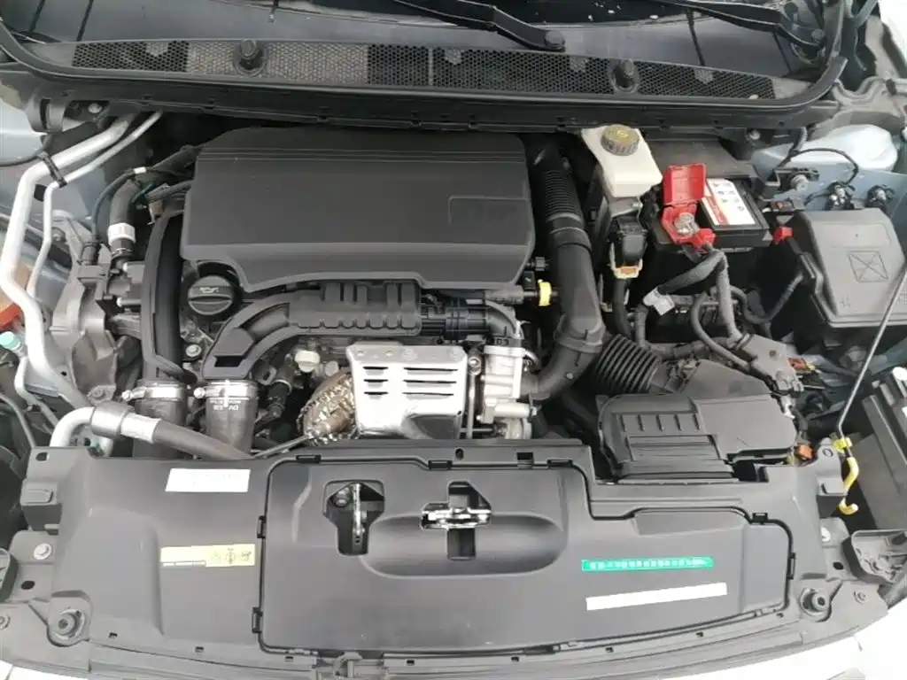 Peugeot 308S 2015 1.2T Auto Dynamic Edition фото 16
