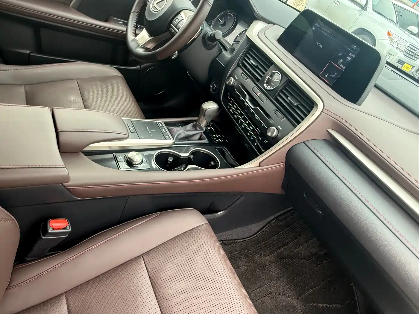 Lexus RX 2020 450h 4WD Elegance Edition China VI фото 9
