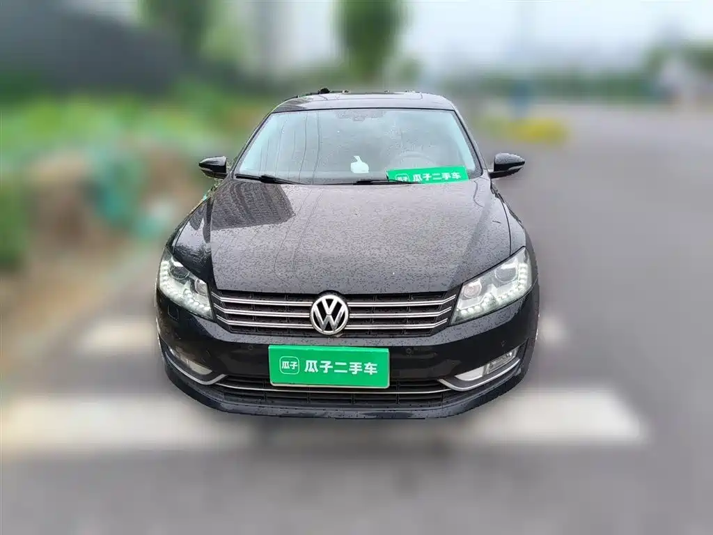 Volkswagen Passat 2014 1.8TSI DSG Executive Edition фото 24