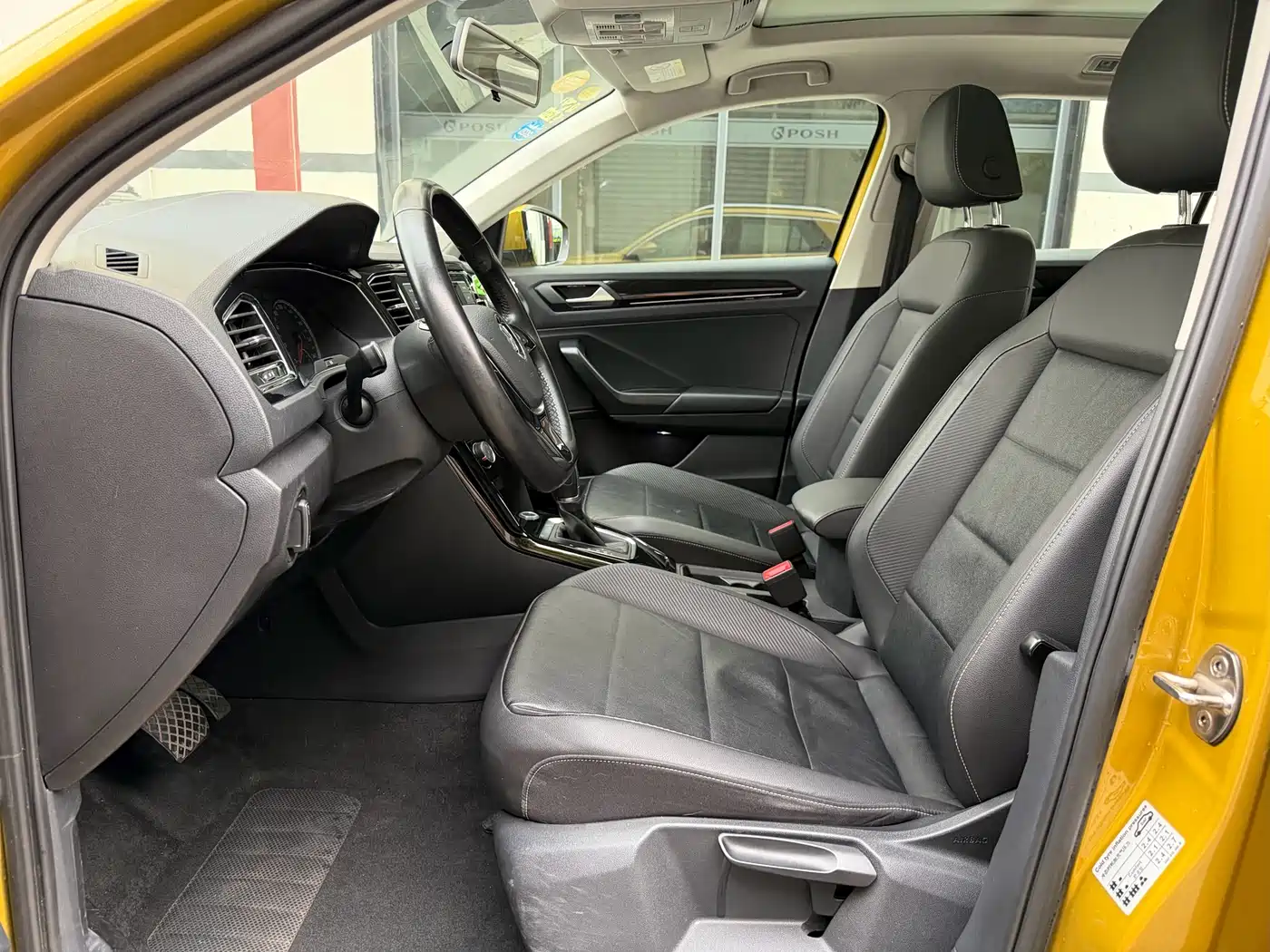 Volkswagen T-ROC 2018 280TSI DSG 2WD Comfort (China V) фото 8