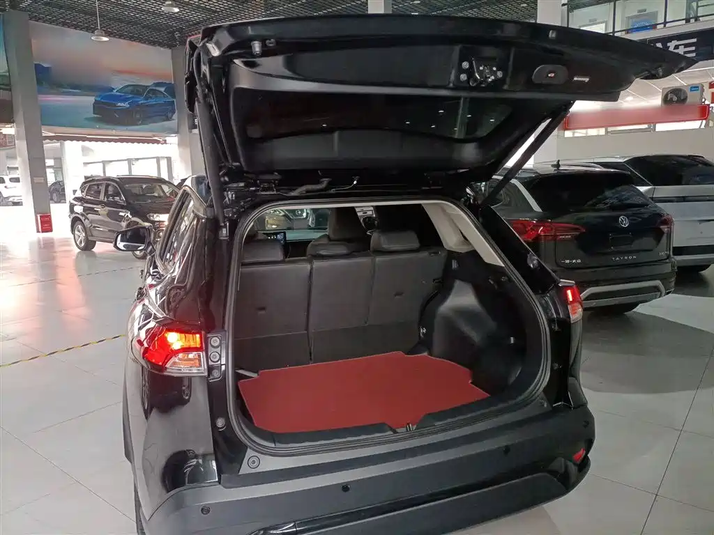 Toyota Frontlander 2024 2.0L Smart Hybrid Dual Engine Leading Edition фото 15