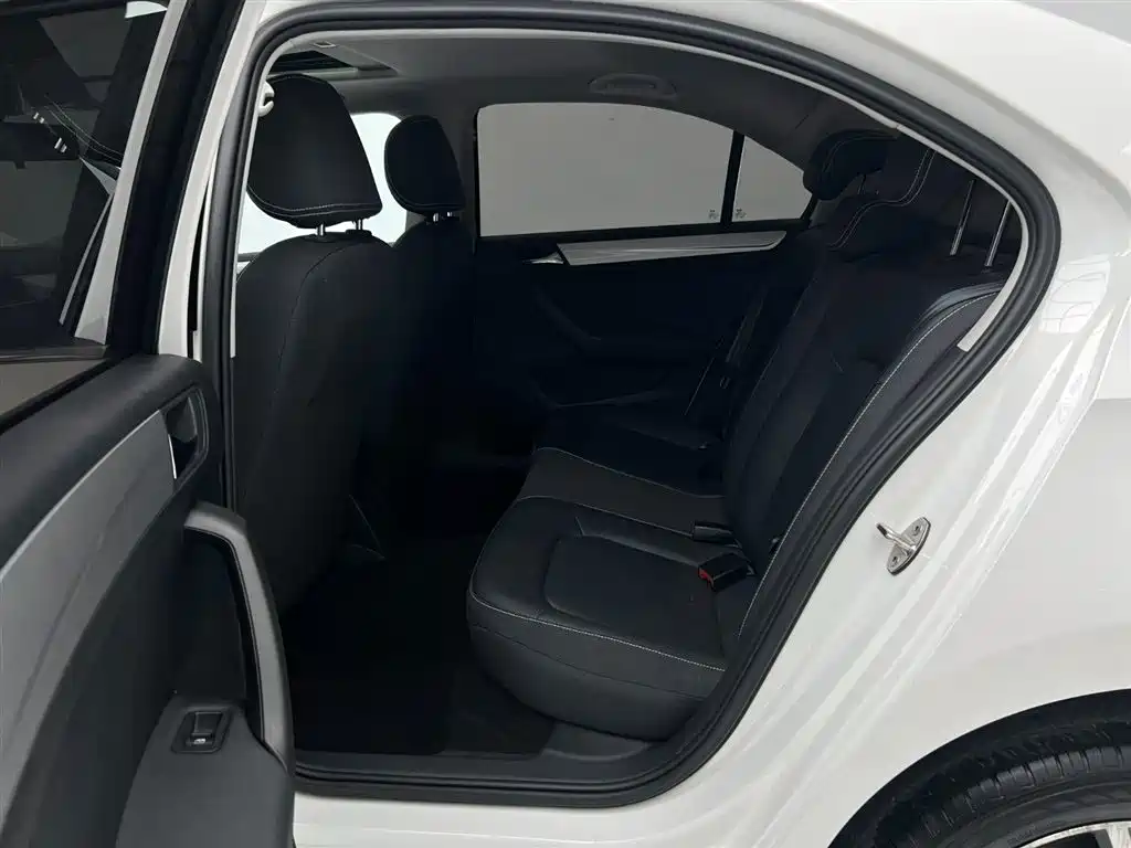 SKODA XIN RUI
