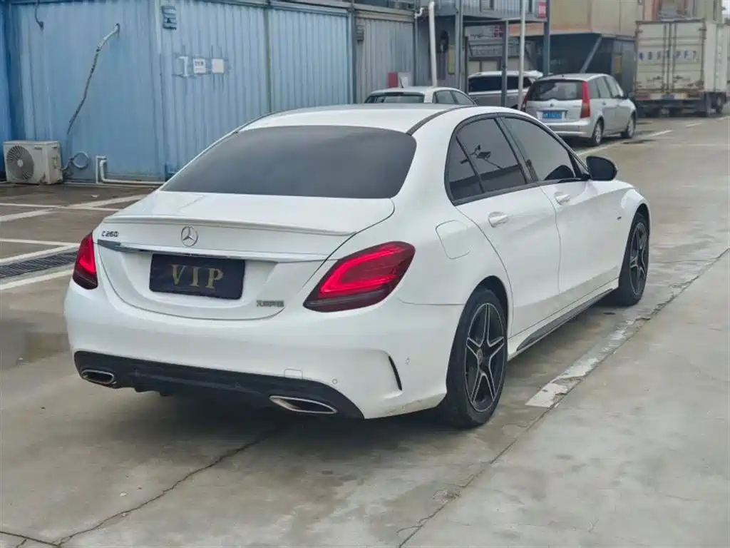 Mercedes-Benz C-Class 2021 C 260 Starry Exclusive Edition фото 4