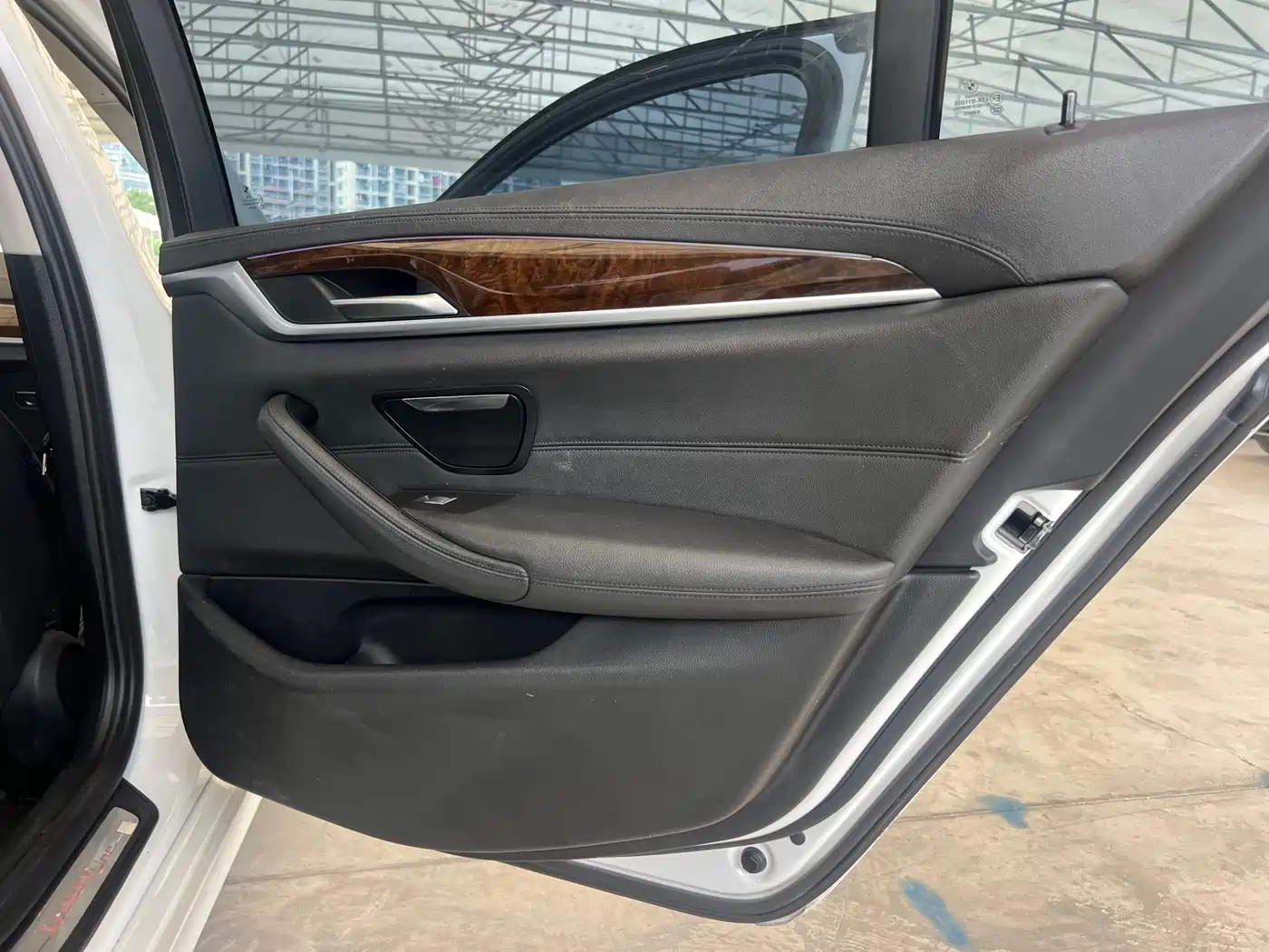 BMW 5 Series 2018 525Li Luxury Package фото 19