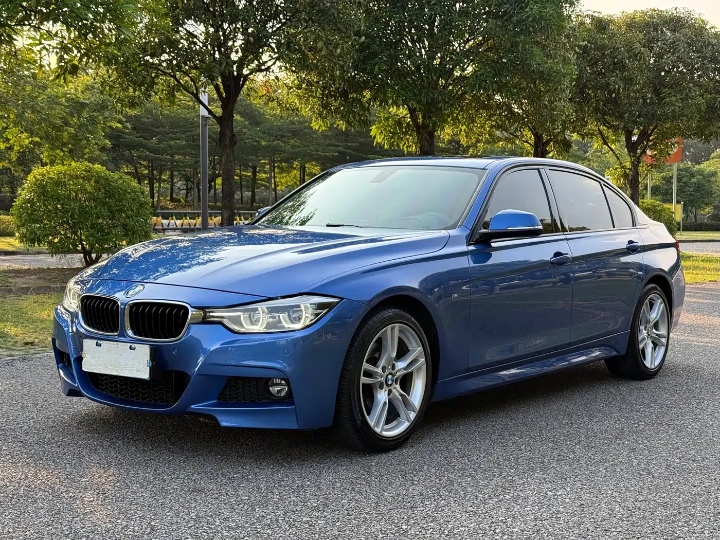 BMW 3 Series 2018 320Li Leading M Sport Package