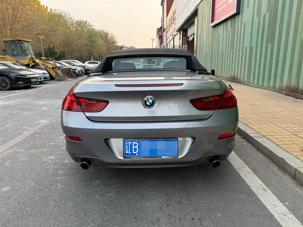 BMW 6 Series 2011 640i Convertible Coupe фото 13