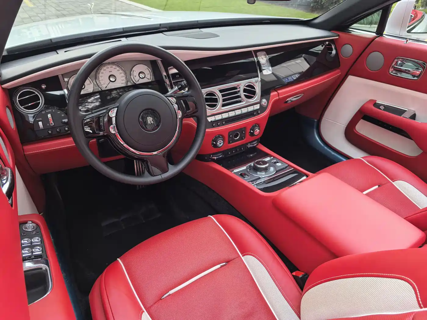 Rolls-Royce Dawn 2021 2018 6.6T Standard