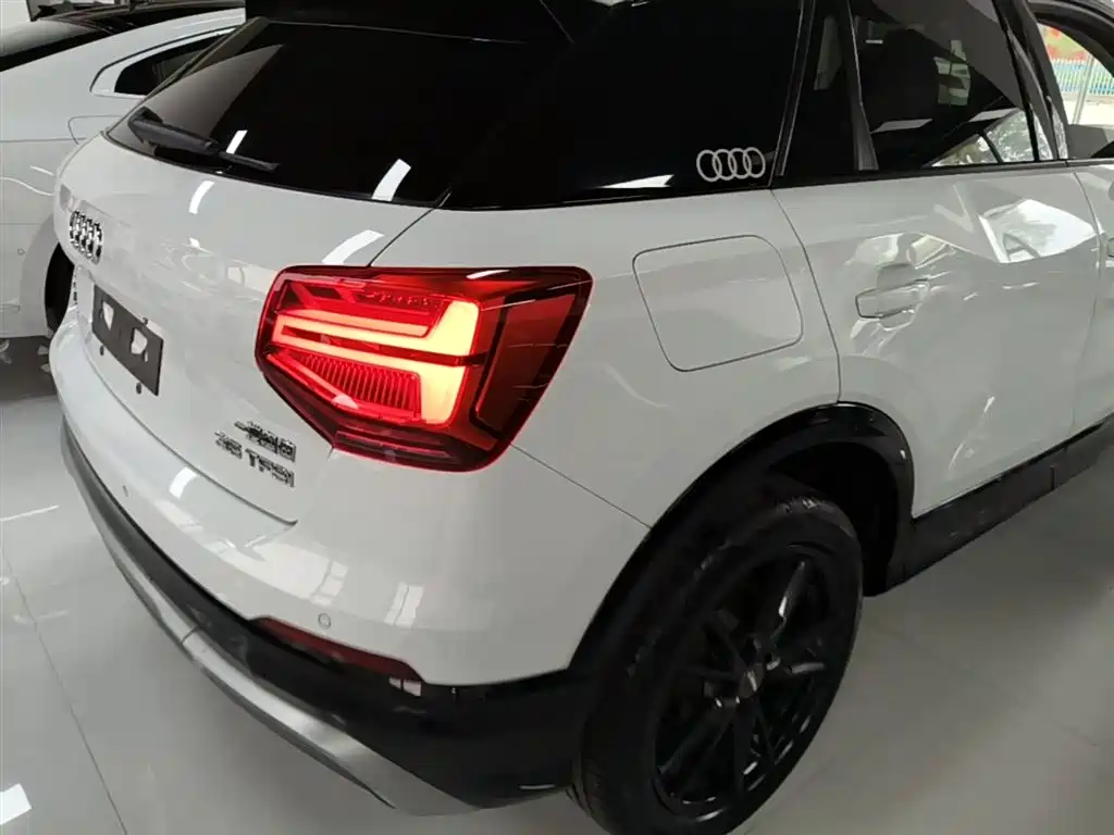 Audi Q2L 2021 35 TFSI Progressive Dynamic фото 8