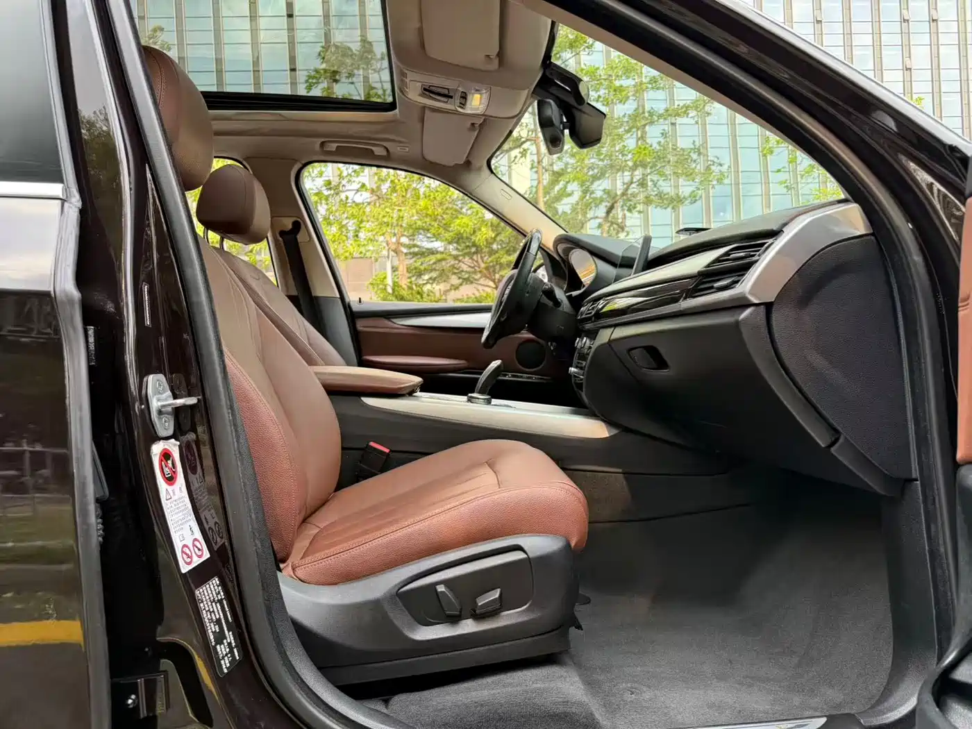 BMW X5 (Import) 2017 xDrive35i Leading Edition фото 13