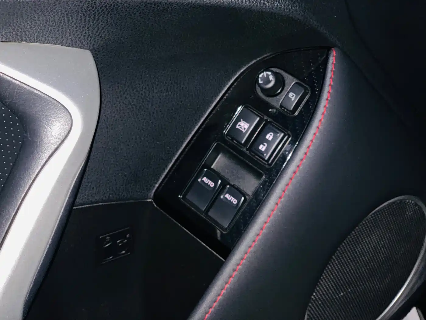 Subaru BRZ 2017 2.0i Manual type-S Edition фото 5