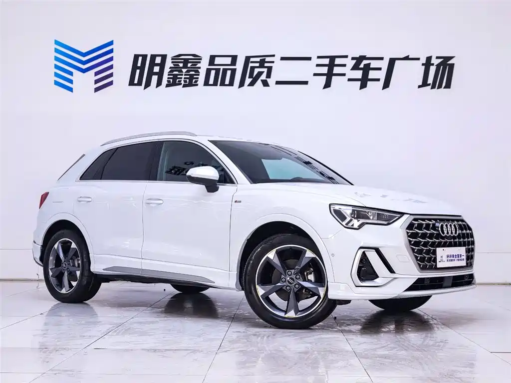 Audi Q3 2024 35 TFSI Fashion Sport фото 5