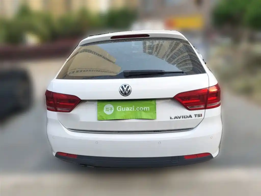 Volkswagen Lavida Tour 2013 1.4TSI Automatic Comfort фото 23