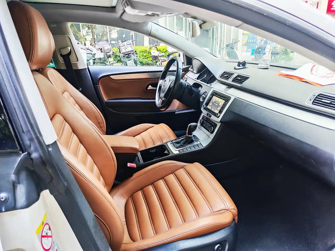 Volkswagen FAW-Volkswagen CC 2012 1.8TSI Luxury фото 15