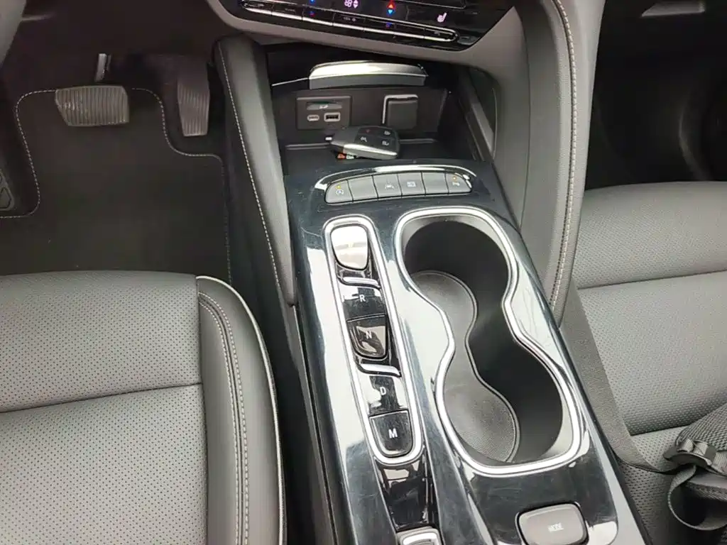 Buick Envision Plus 2024 2023 Enclave Plus 652T 5-Seater Luxury