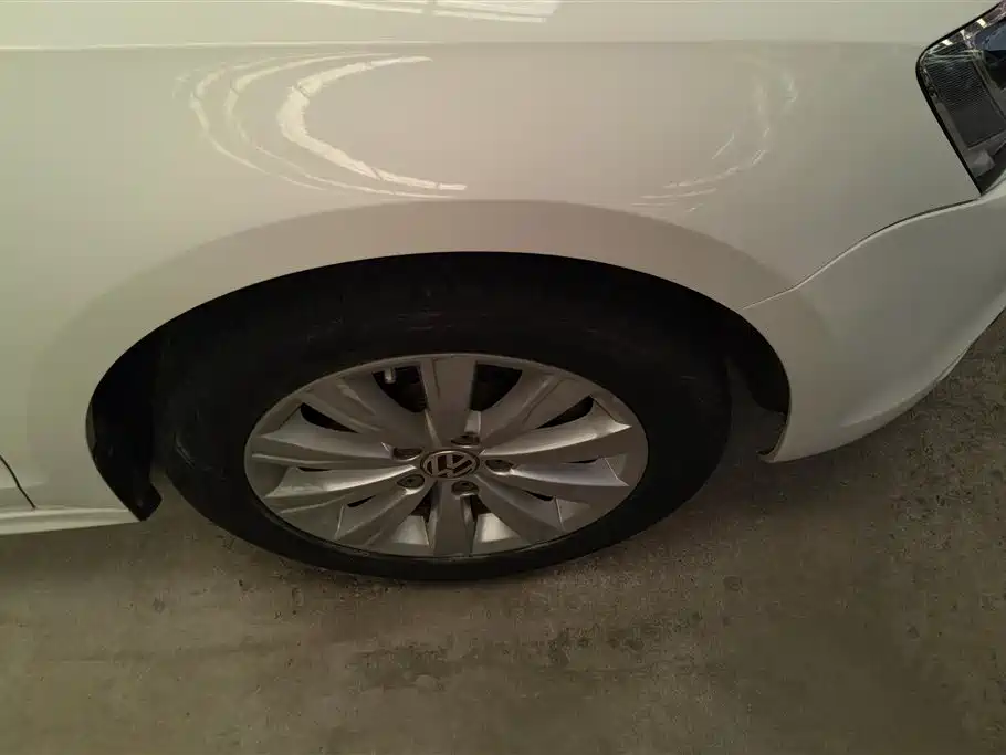 Volkswagen Sagitar 2014 1.4TSI Automatic Luxury фото 6
