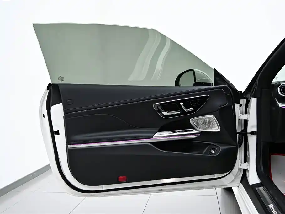 Mercedes-Benz CLE 2024 CLE 260 Convertible Coupe фото 22