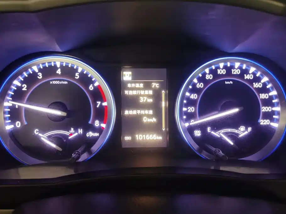 Toyota Highlander 2018 2.0T 4WD Premium 7-seater (China V) фото 14