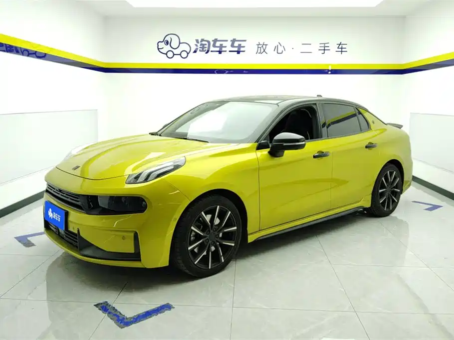 Lynk & Co 03 2022 03+ 2.0TD Auto Wind Rider Edition